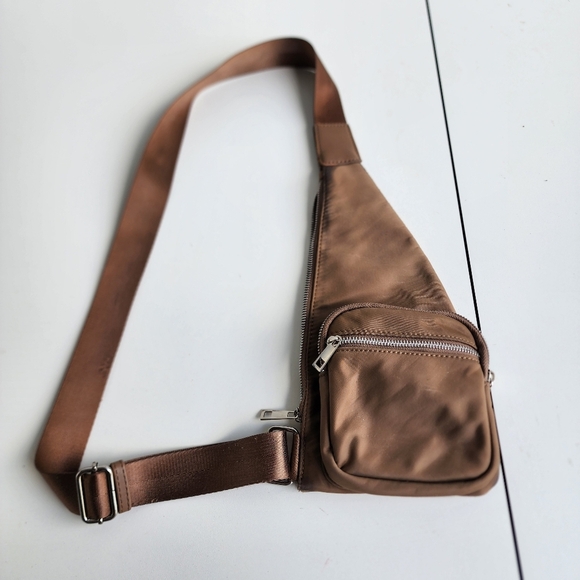 Slouchy Satin Women’s Tan Brown Crossbody Bag Black Tiangle Zip Backpack Stain - Picture 12 of 12
